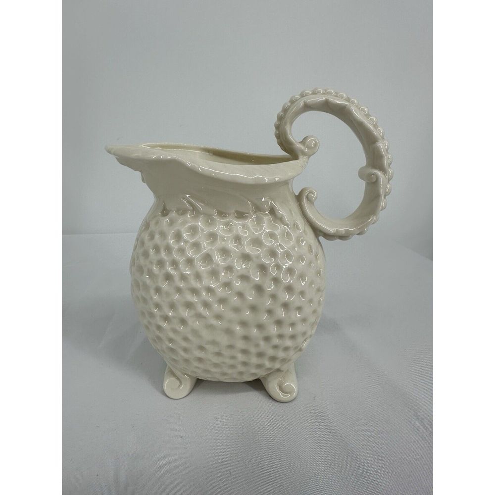LENOX :: Vtg‎ 7 1/2" HANDLED PITCHER Dimpled Textured Mask Spout Black Mark USA
